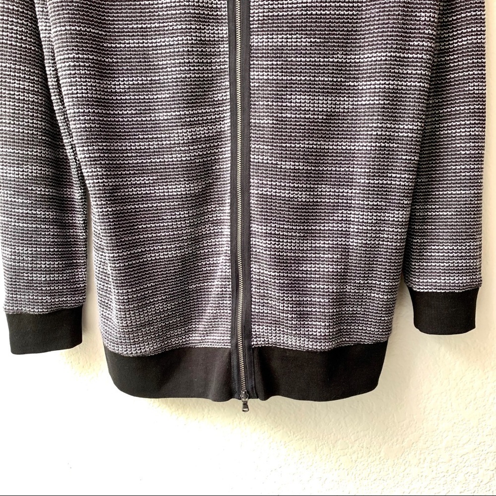 Lou & Grey Gray Black Zipper Back Knit Sweater M - Picture 7 of 8